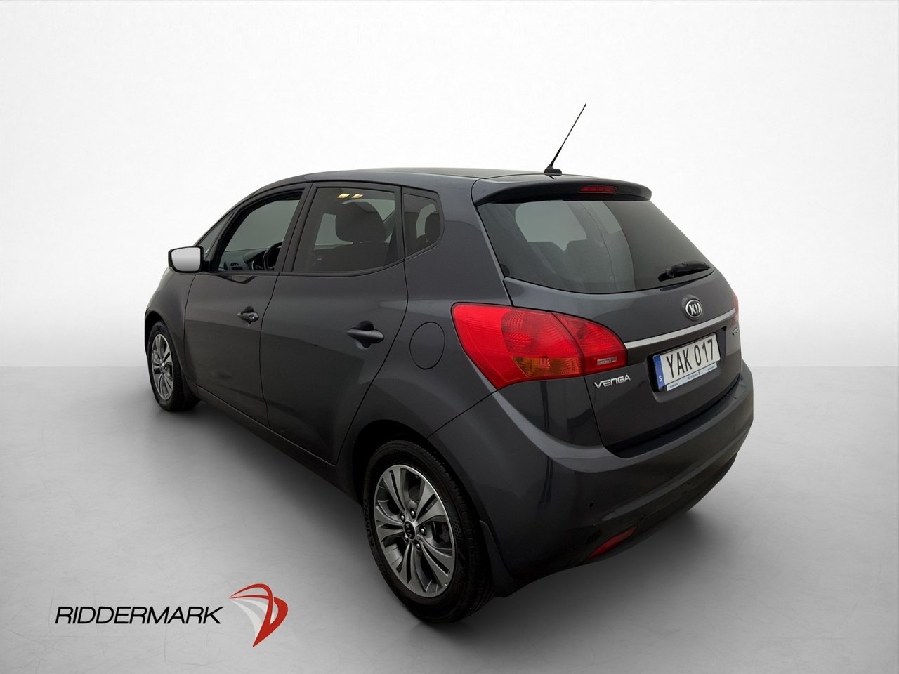 Kia Venga 2016, photo 5/27
