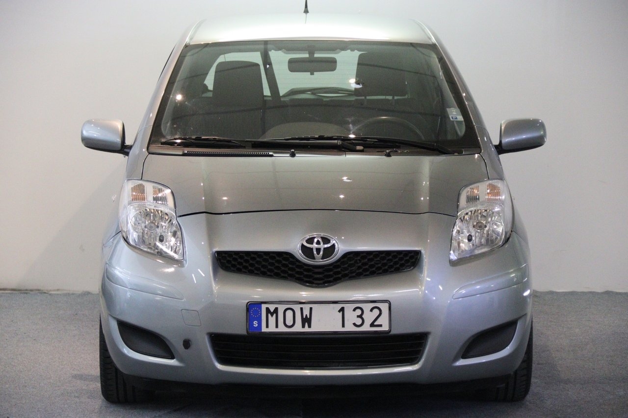 Toyota Yaris 1.33 DUAL VVT-I AUTOMAT 2010, bild 2/13