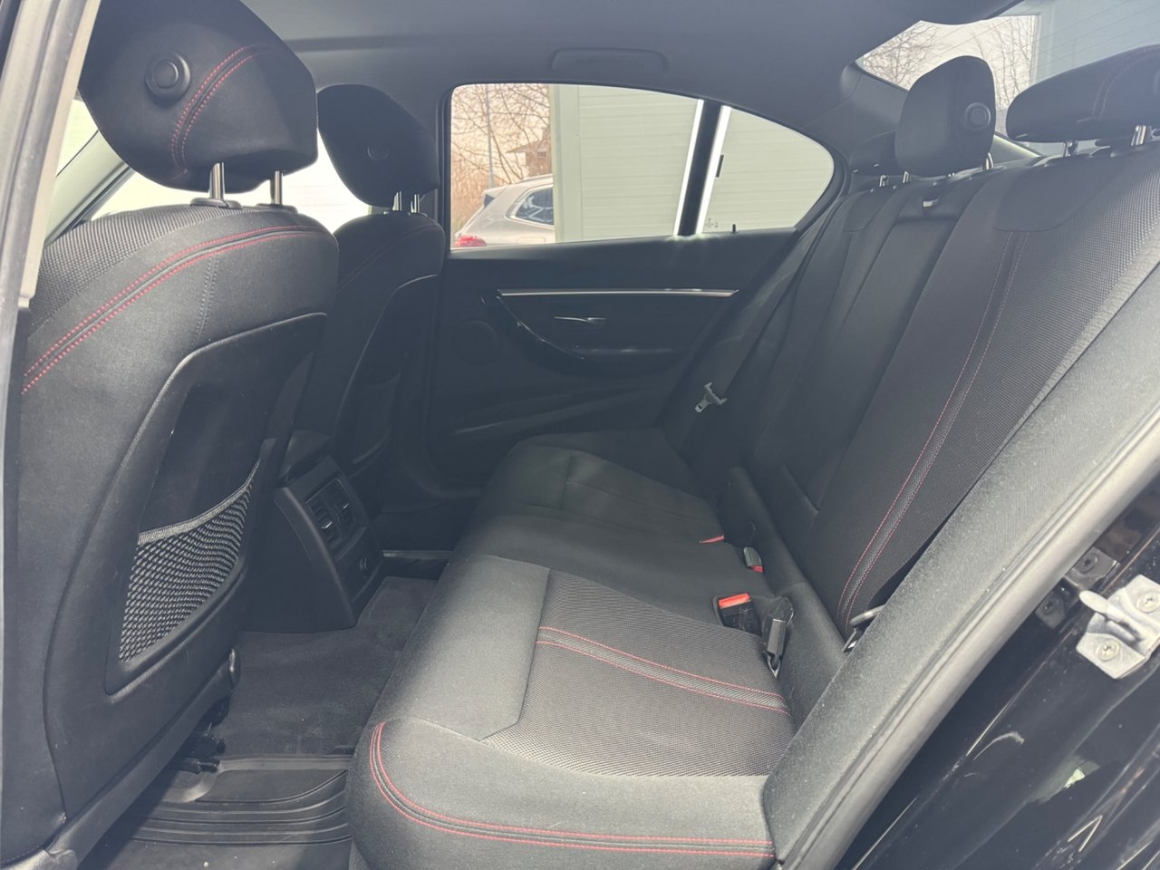 BMW 330 e Sedan Steptronic Sport line 2018, bild 5/10