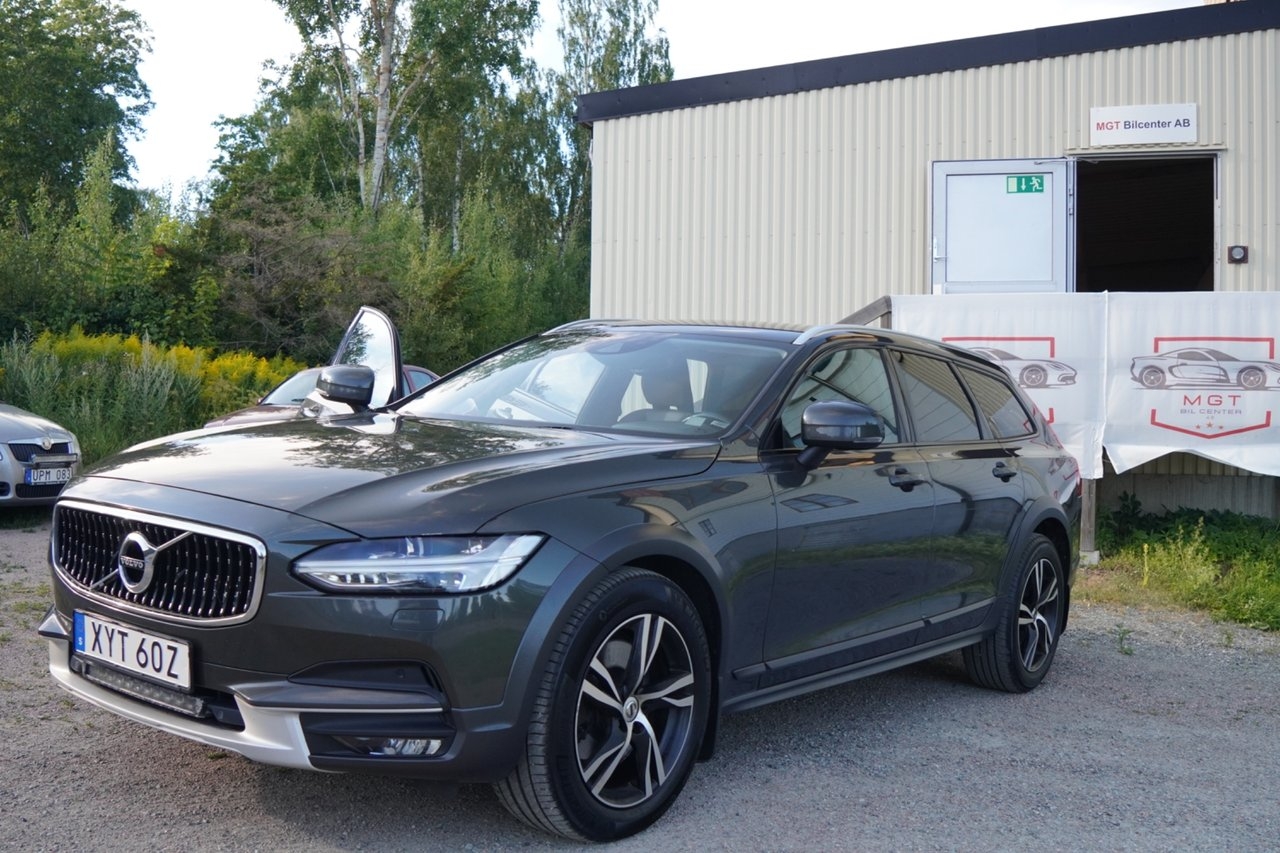 Volvo V90 Cross Country 2020, bild 2/10