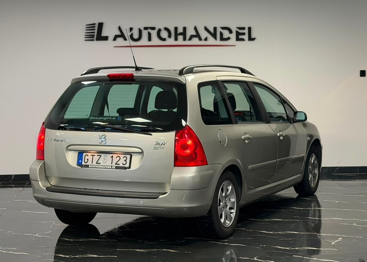 Peugeot 307 Break 1.6 Bioflex 109Hk 2008, bild 6/10