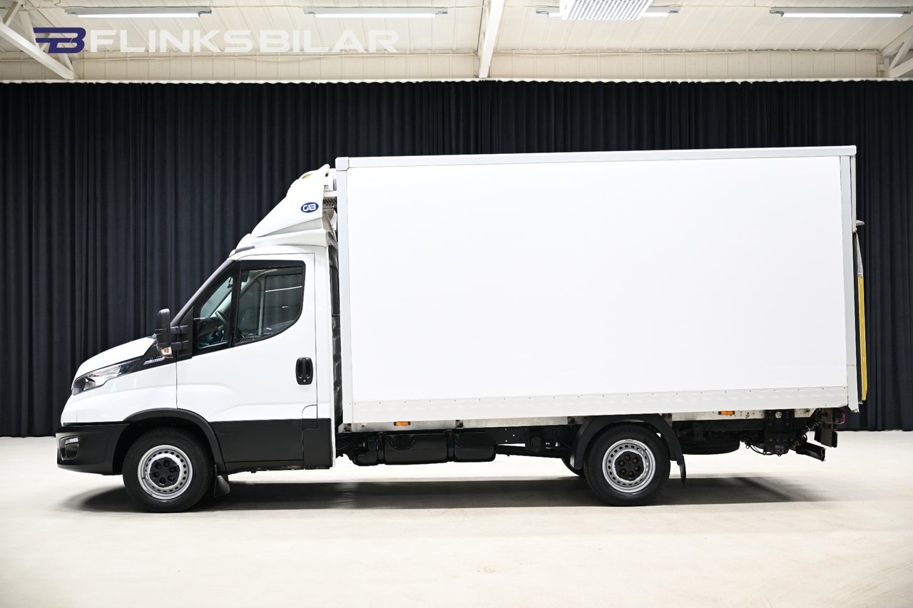 Iveco Daily 136HK Automat 2023, bild 2/10
