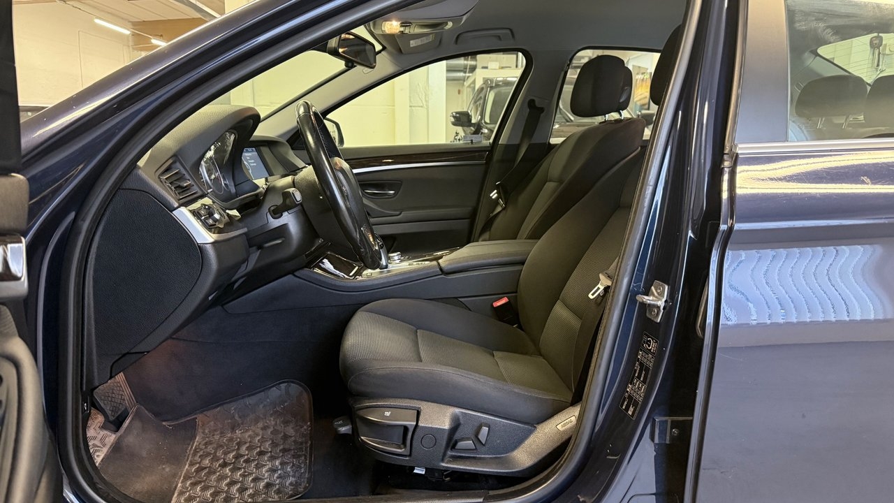 BMW 520 d Sedan Steptronic Euro 5 2011, bild 7/10