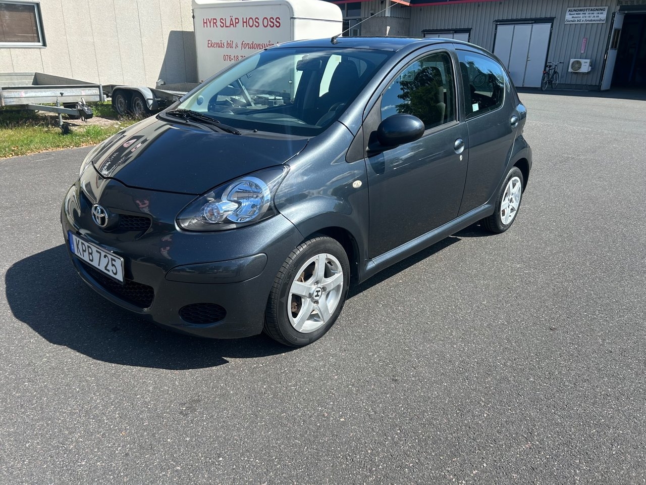 Toyota Aygo 5-dörrar 1.0 VVT-i Euro 4 2010, bild 2/10