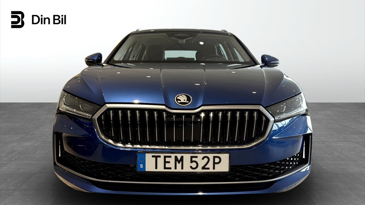 Skoda Superb 2025, bild 4/10