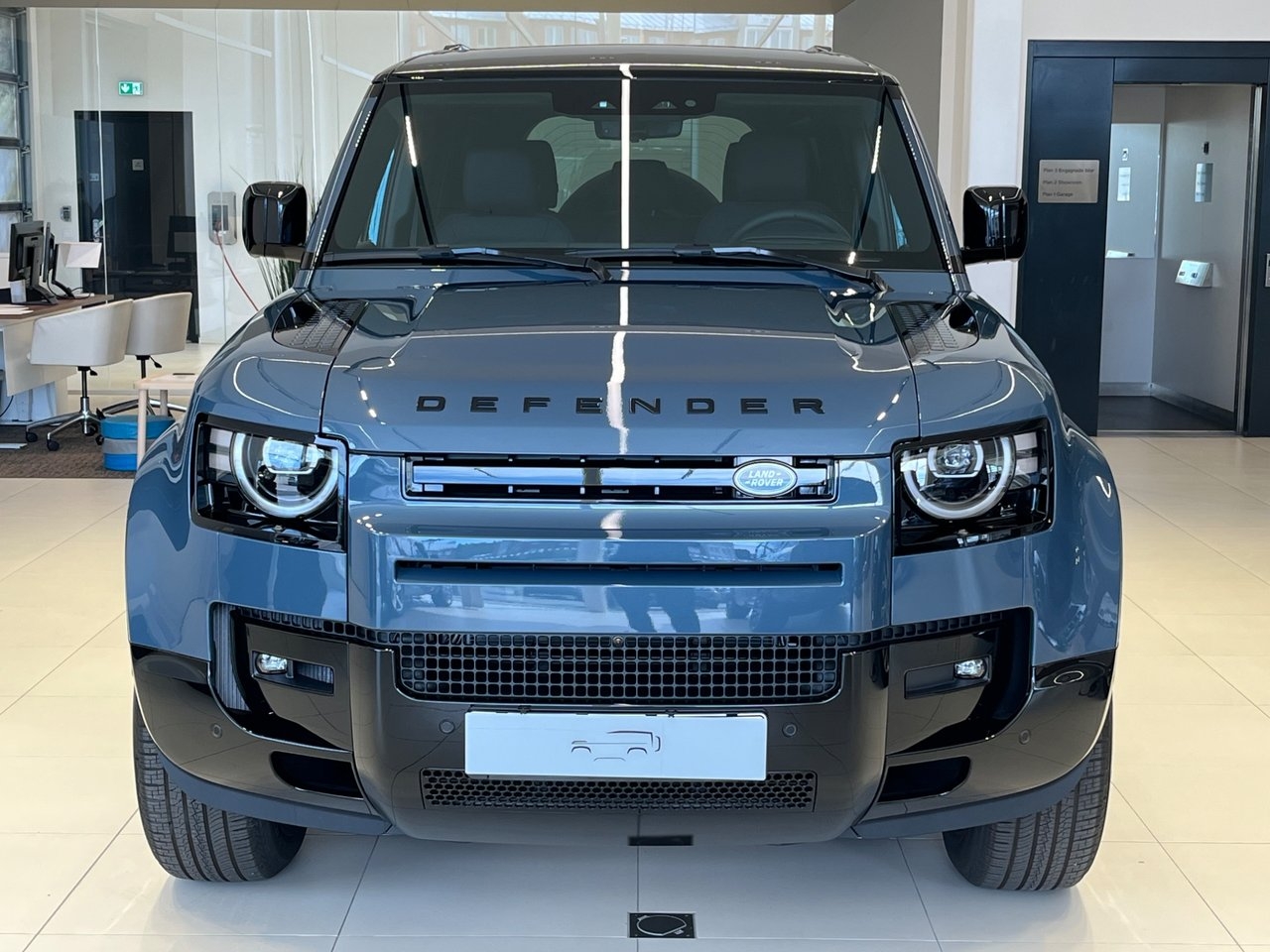 Land Rover Defender 2026, bild 2/6