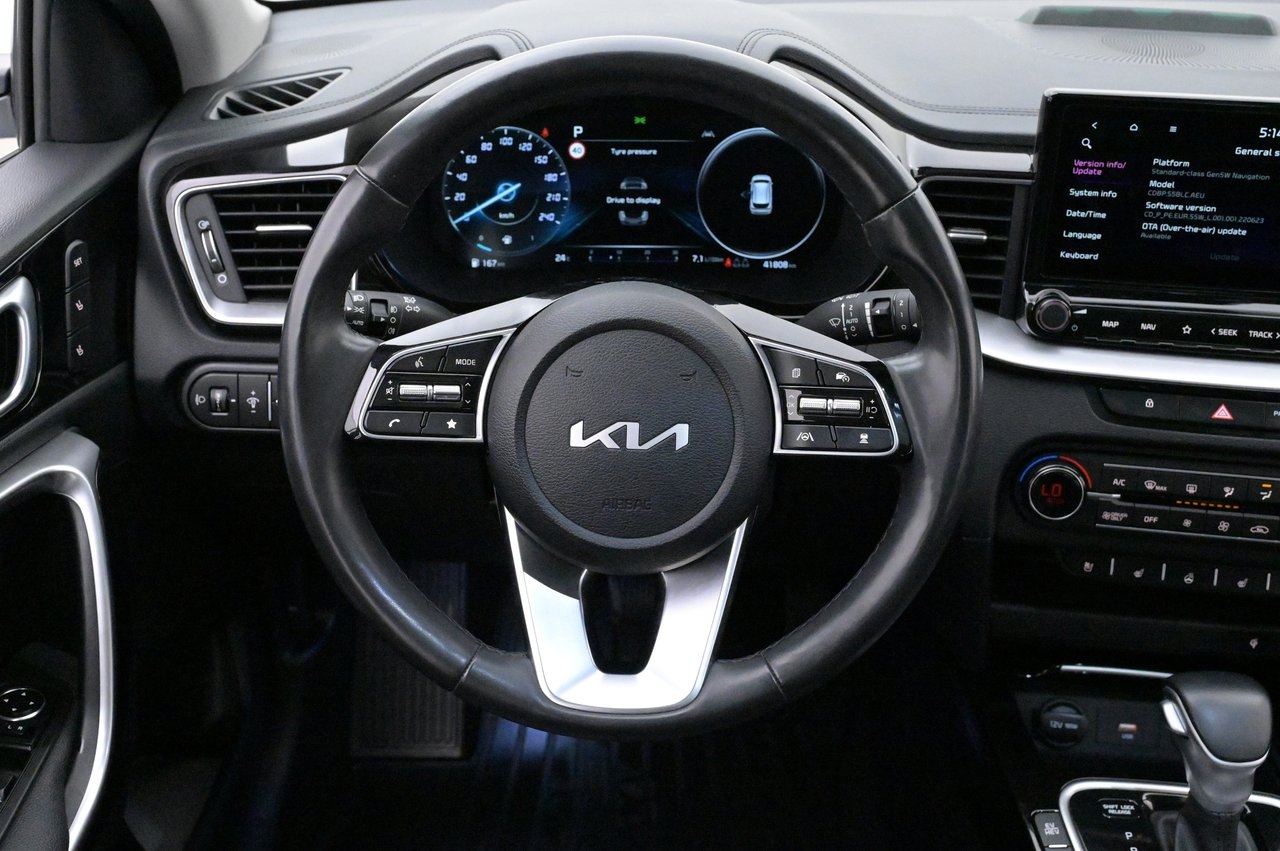 Kia Ceed 2023, photo 7/27