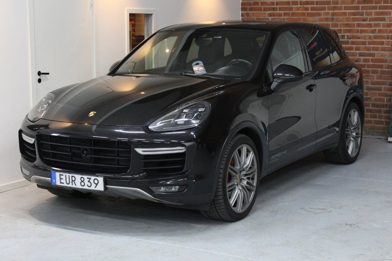 Porsche Cayenne 2015, bild 2/30