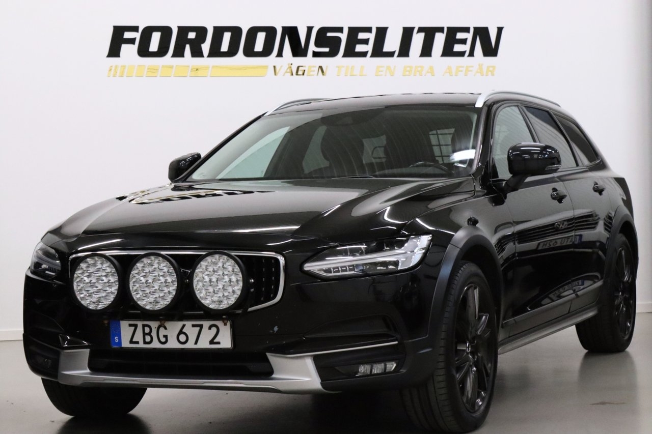 Volvo V90 Cross Country