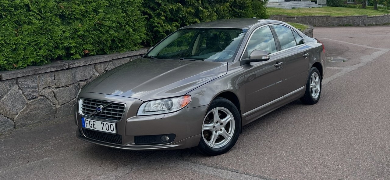 Volvo S80
