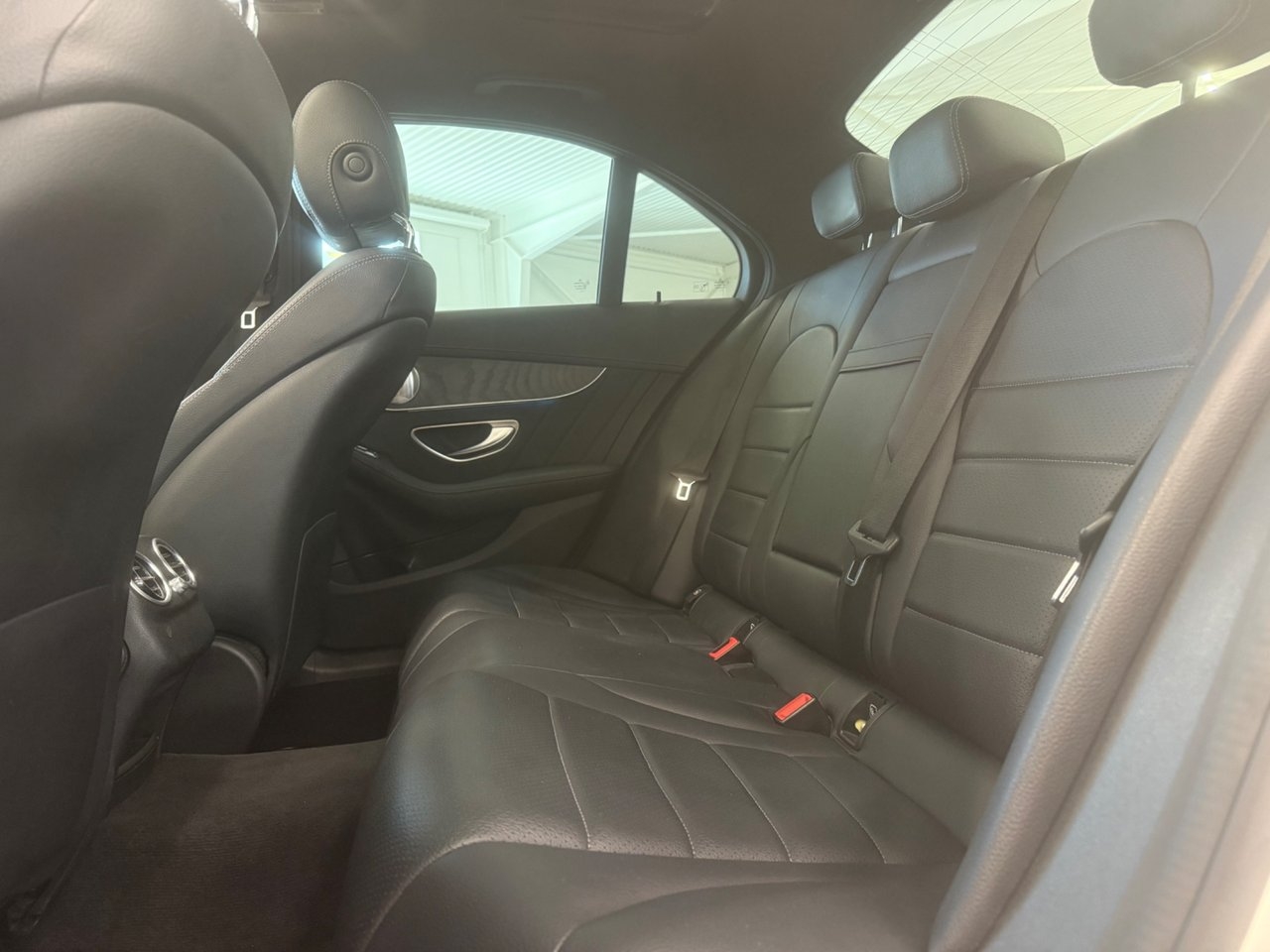 Mercedes-Benz C 220 d 4MATIC 9G AMG PANO 2017, bild 7/15