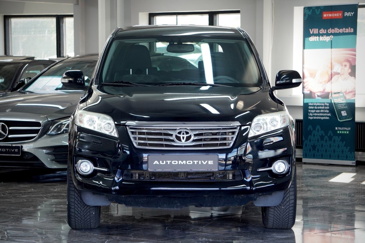 Toyota RAV4 2.0 VVT-i 4x4 158hk 2012, bild 2/10