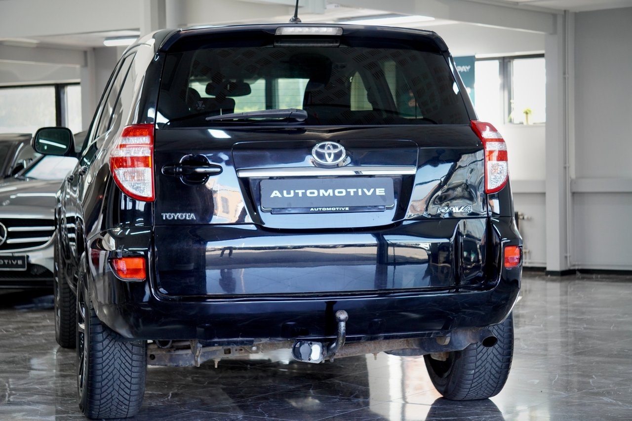 Toyota RAV4 2.0 VVT-i 4x4 158hk 2012, bild 6/10