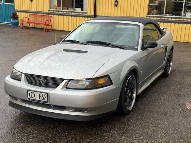 Ford Mustang GT Convertible GT 2000, bild 4/10