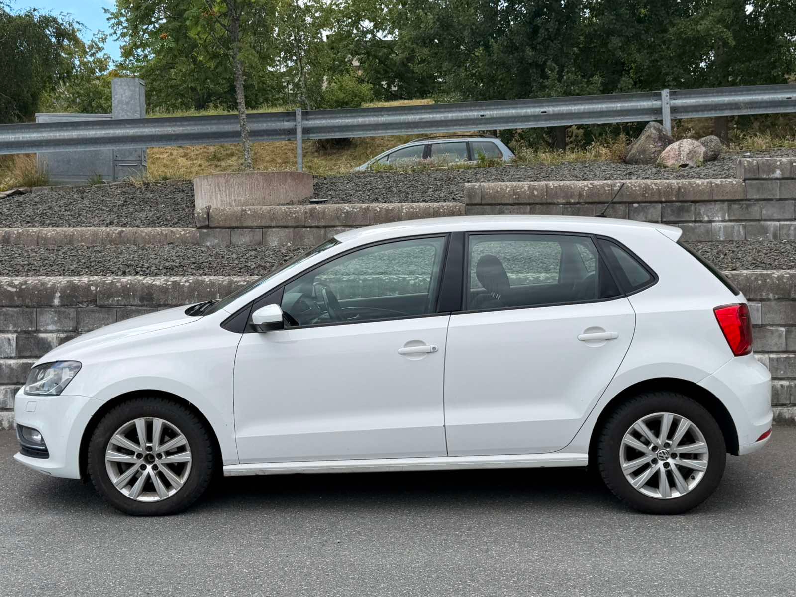 Volkswagen Polo 2017, bild 6/13
