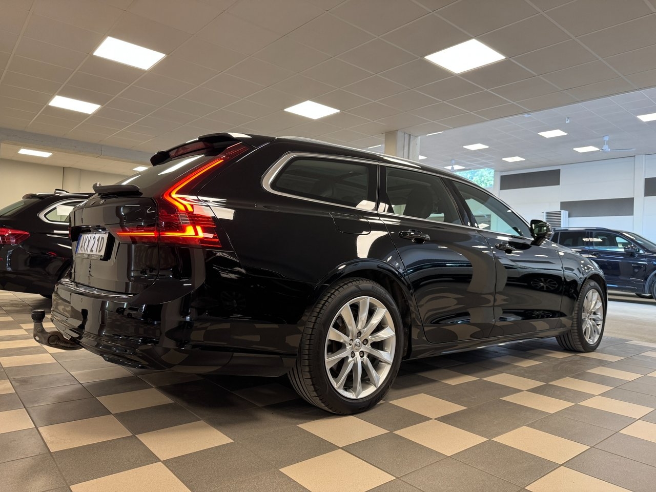 Volvo V90 B4 Geartronic 2021, bild 6/10
