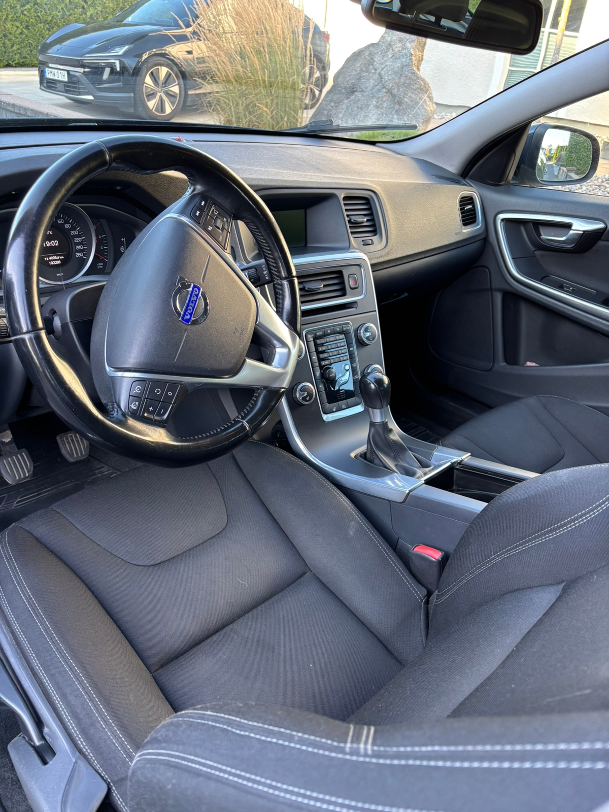 Volvo V60 D2 Manuell 2015, bild 2/2