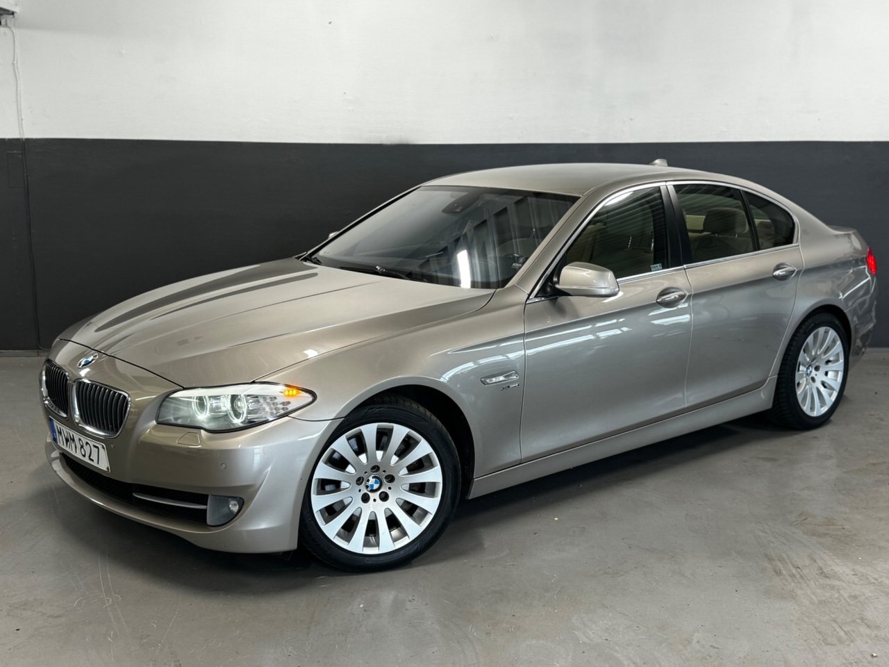 BMW 525