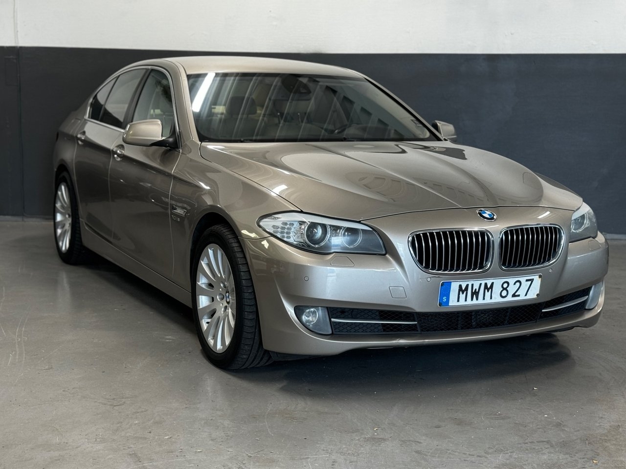 BMW 525 2012, bild 5/24