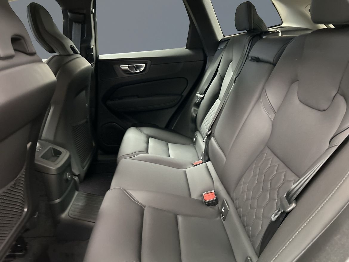 Volvo XC60 T6 Plus Dark Nordic Edition 2027, bild 7/10