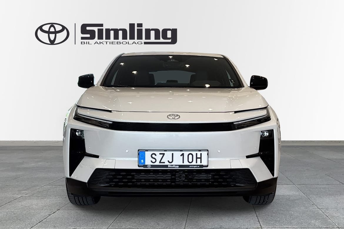 Toyota C-HR 77 kWh AWD, 343hk 2026, bild 5/10