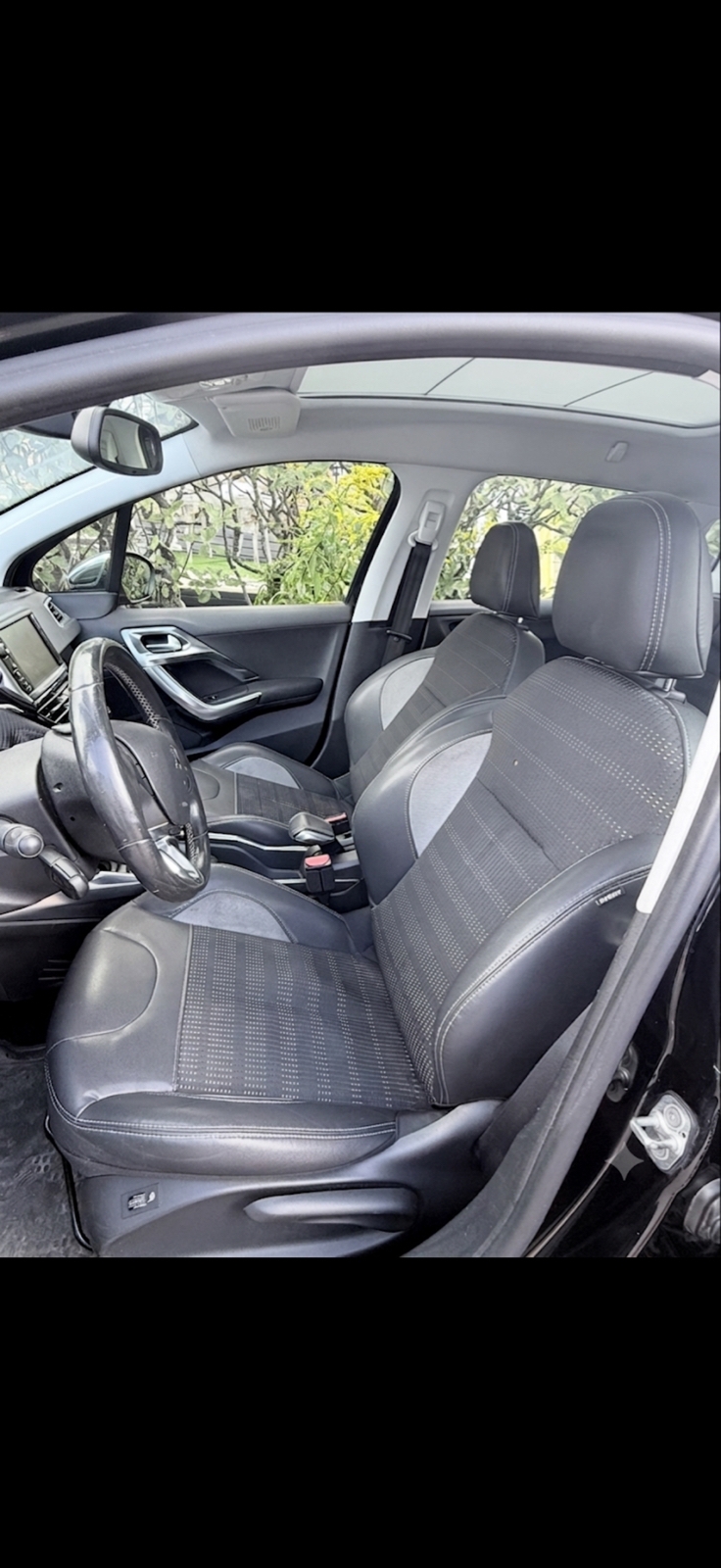 Peugeot 2008 1.6 e-HDi Manuell 2014, bild 2/4
