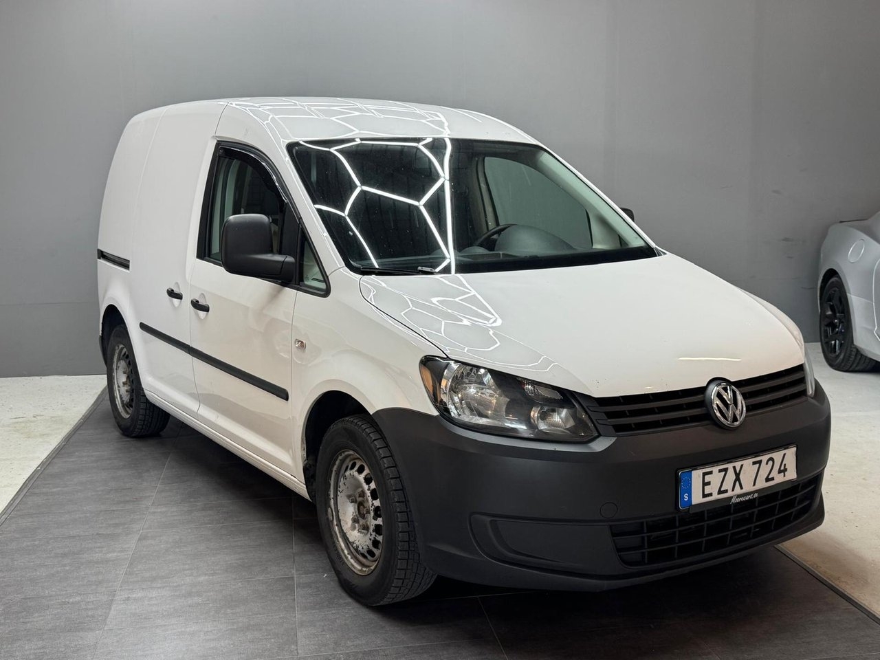 Volkswagen Caddy Skåpbil 1.6 TDI Euro 5 2015, bild 2/12