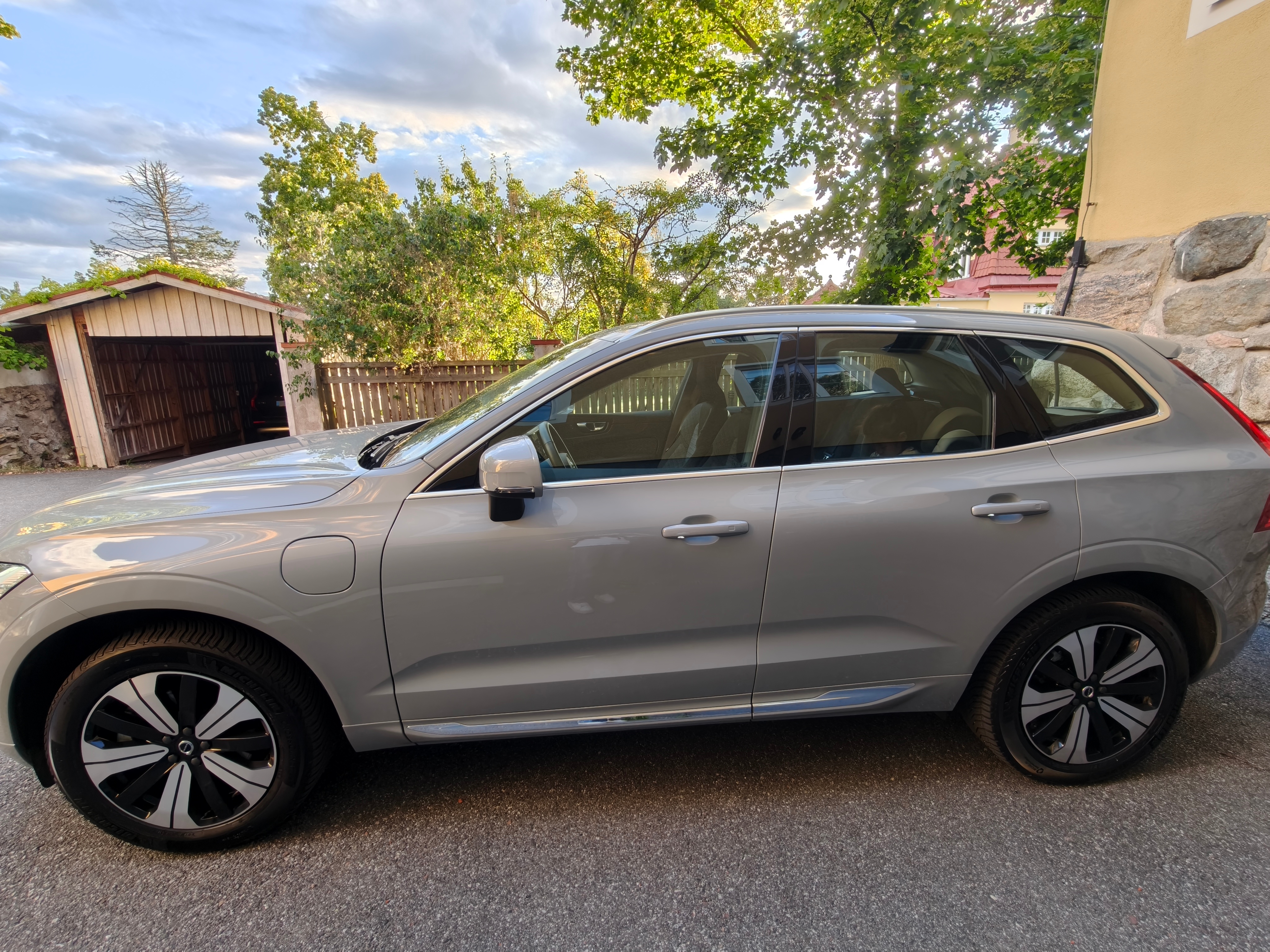 Volvo XC60 2025, bild 2/10