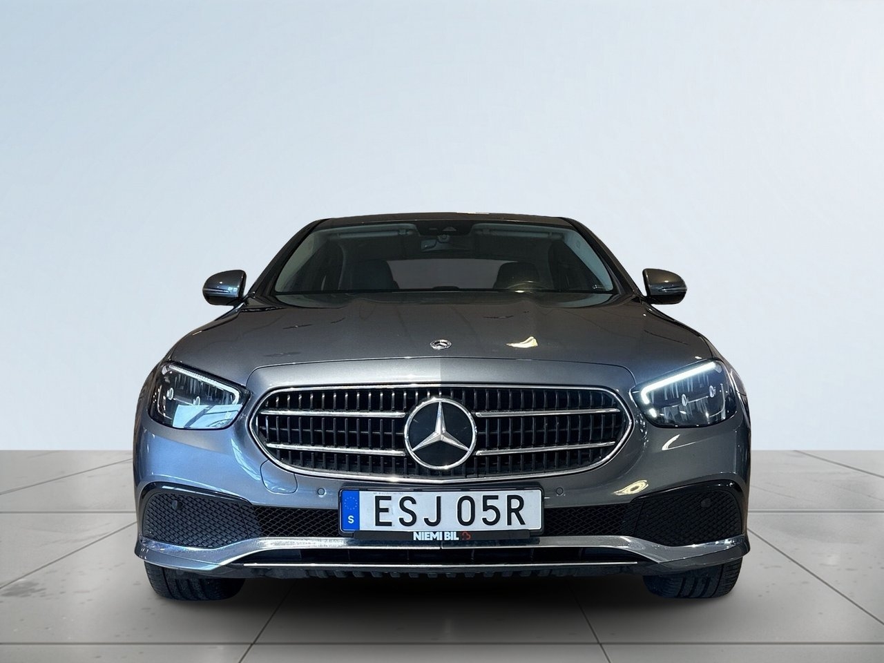 Mercedes-Benz E 2021, bild 2/10