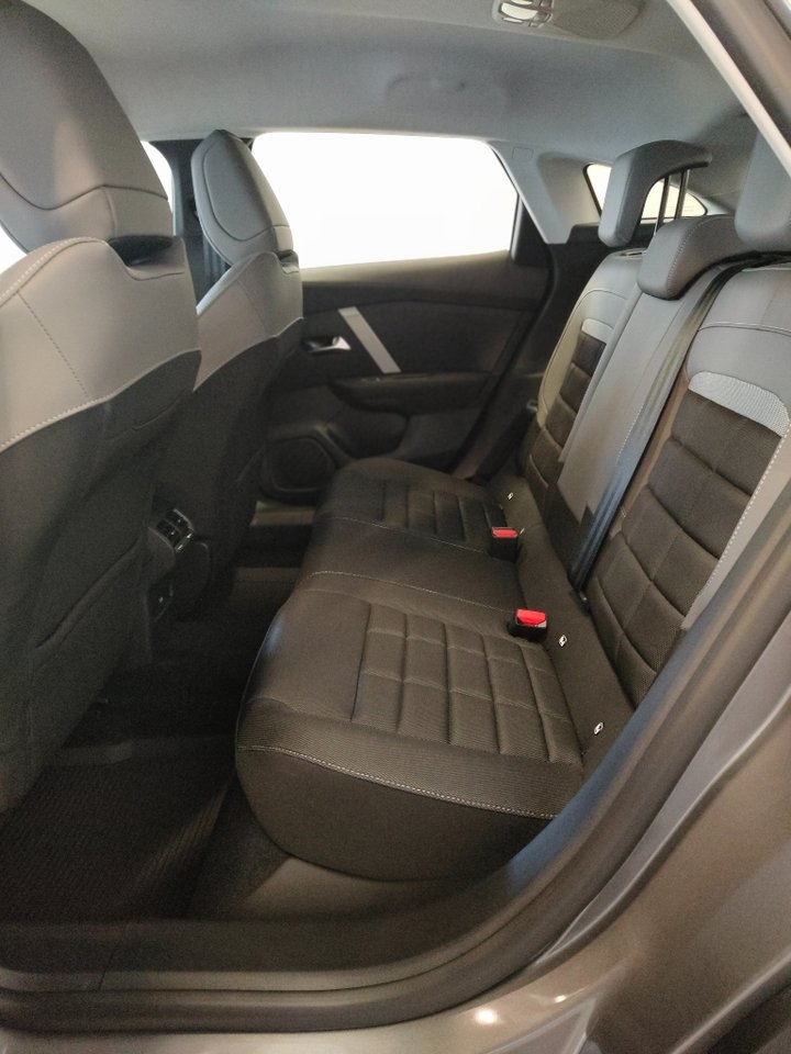 Citroen C4 Hybrid 145 e-DSC Plus 2026, bild 4/10