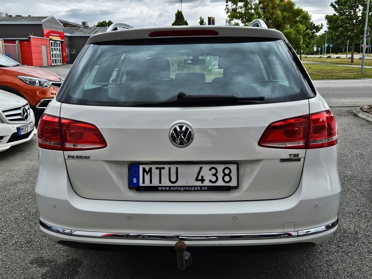 Volkswagen Passat 2012, bild 6/10
