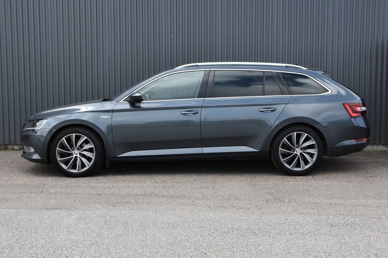 Skoda Superb 2019, bild 6/10