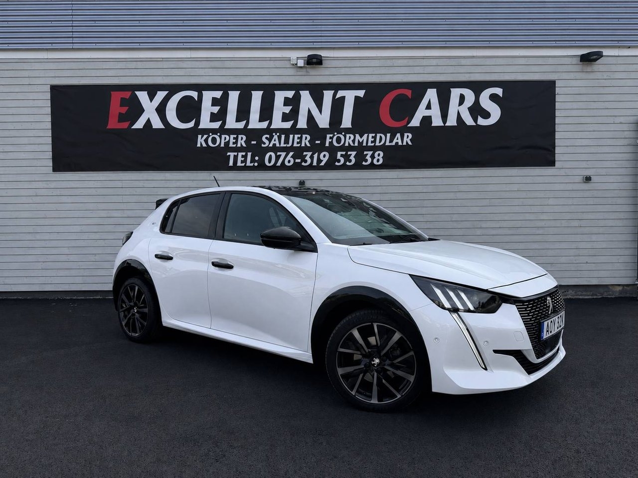 Peugeot 208