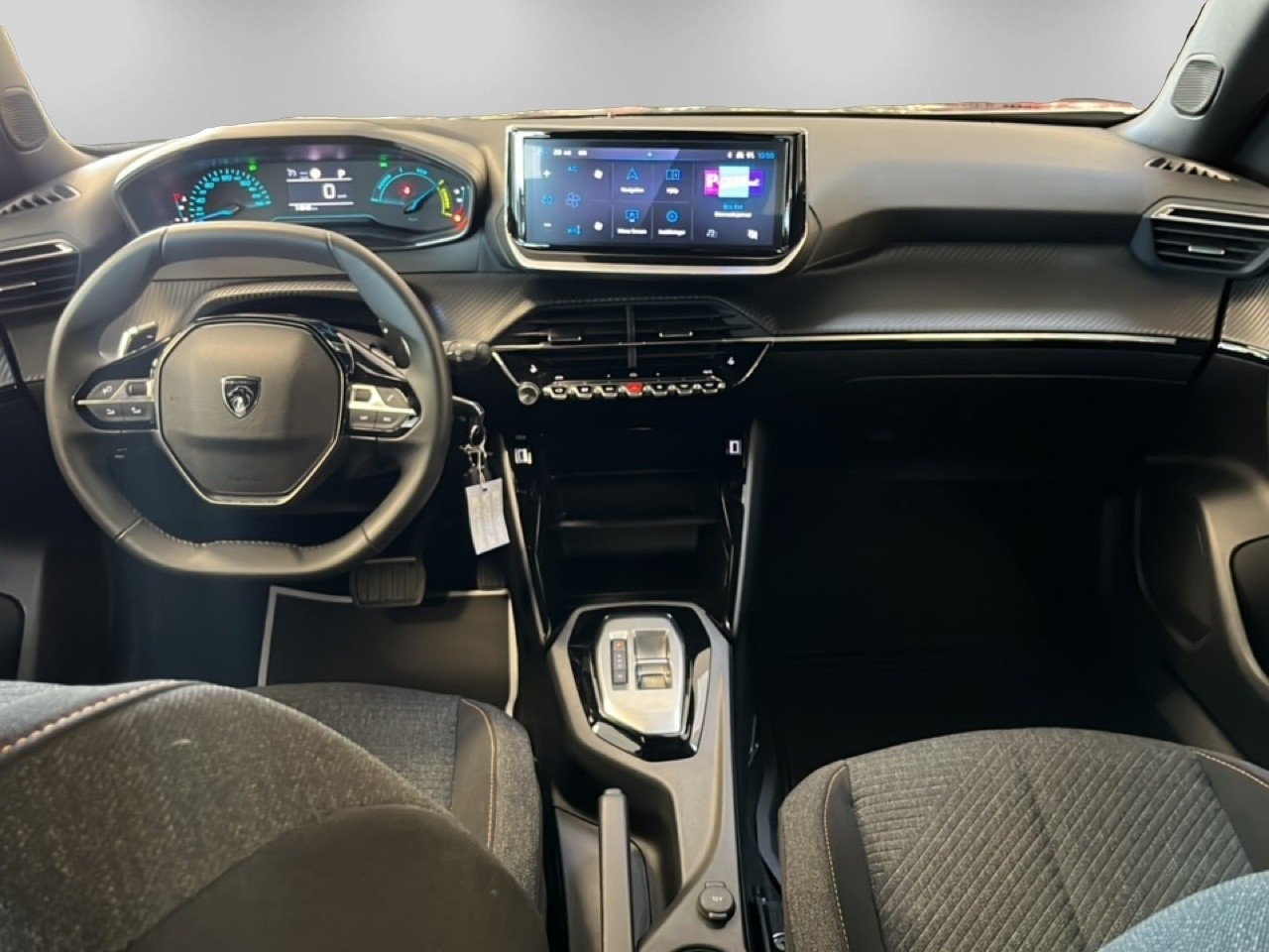 Peugeot 2008 2025, photo 7/10