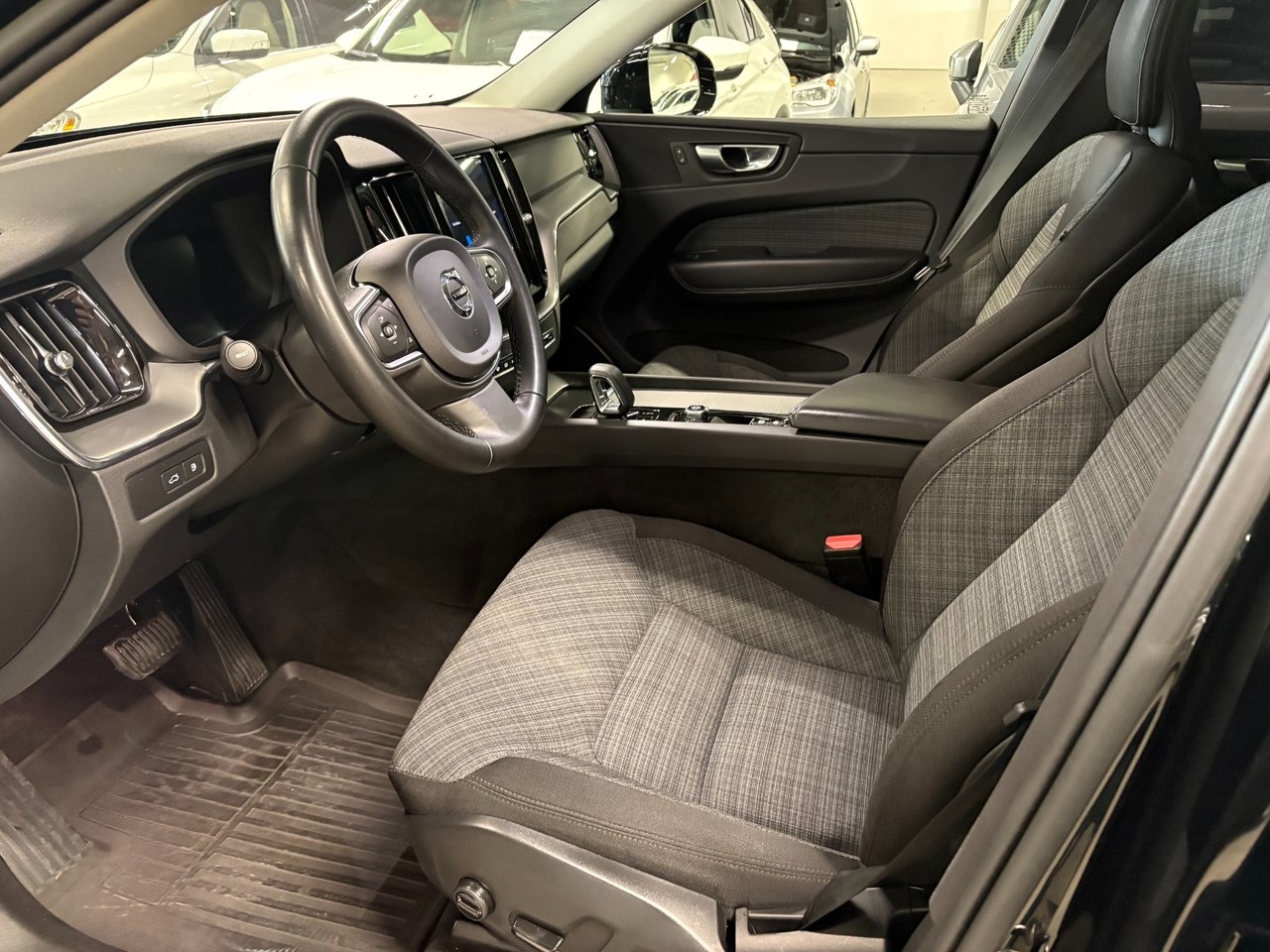 Volvo XC60 2023, bild 4/9