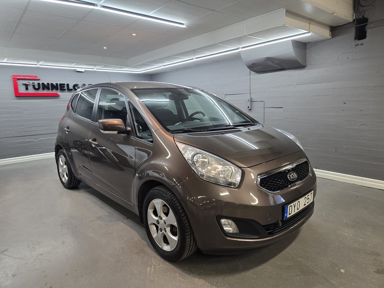Kia Venga 2013, bild 2/11