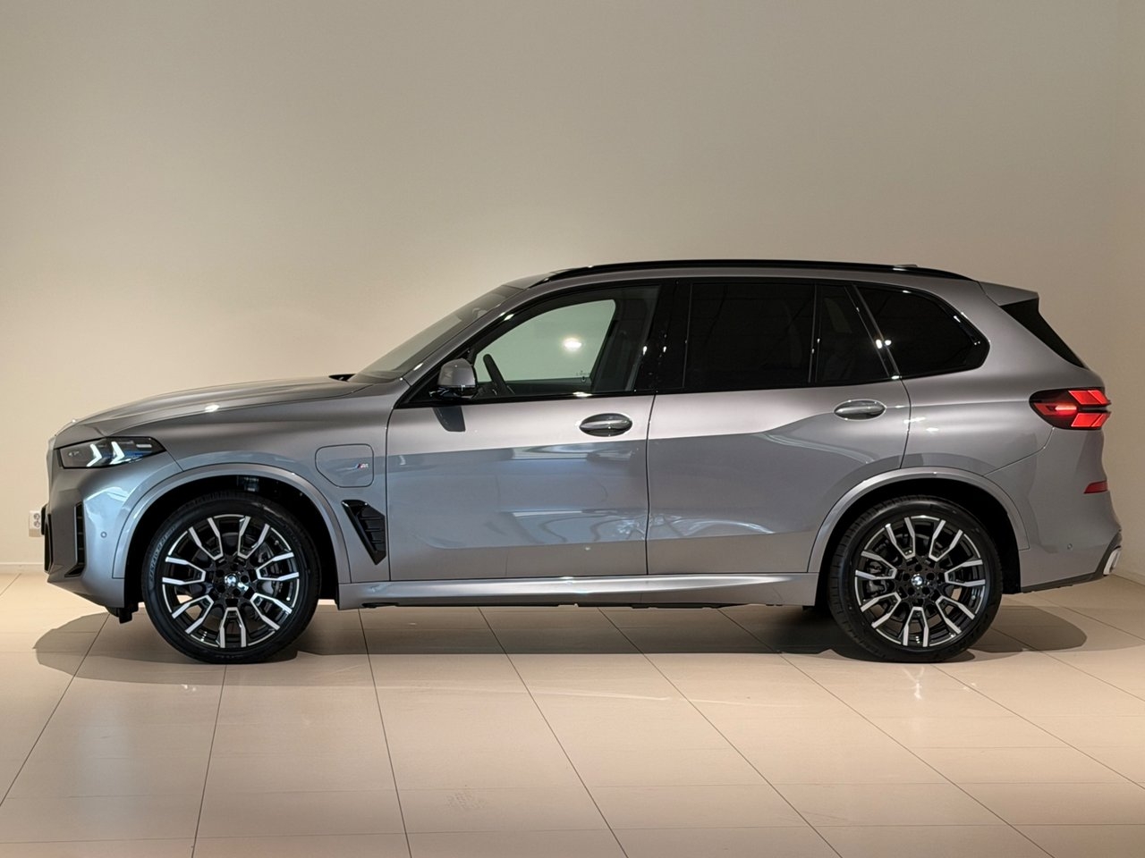 BMW X5 2026, bild 2/10