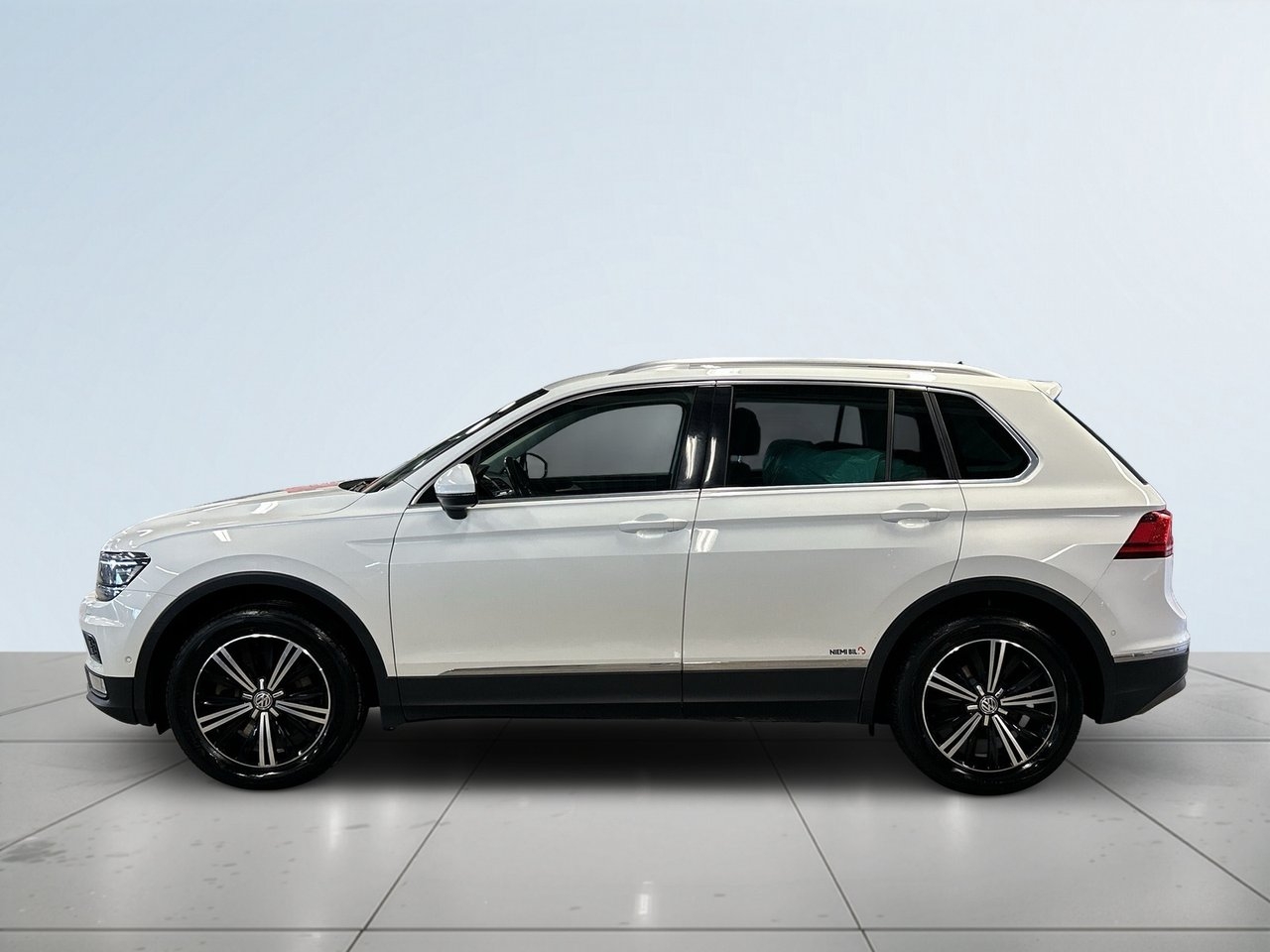 Volkswagen Tiguan 2017, bild 4/10
