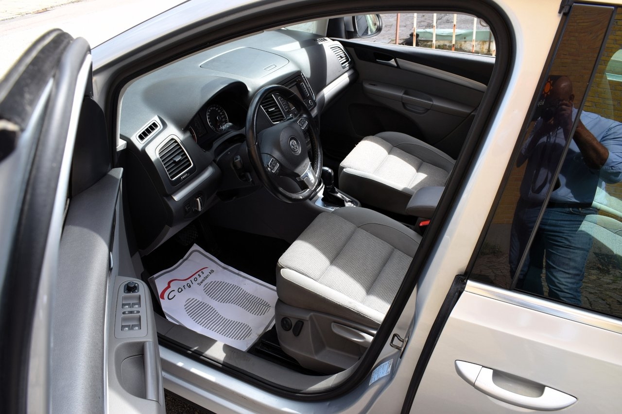 Volkswagen Sharan 2013, bild 6/29