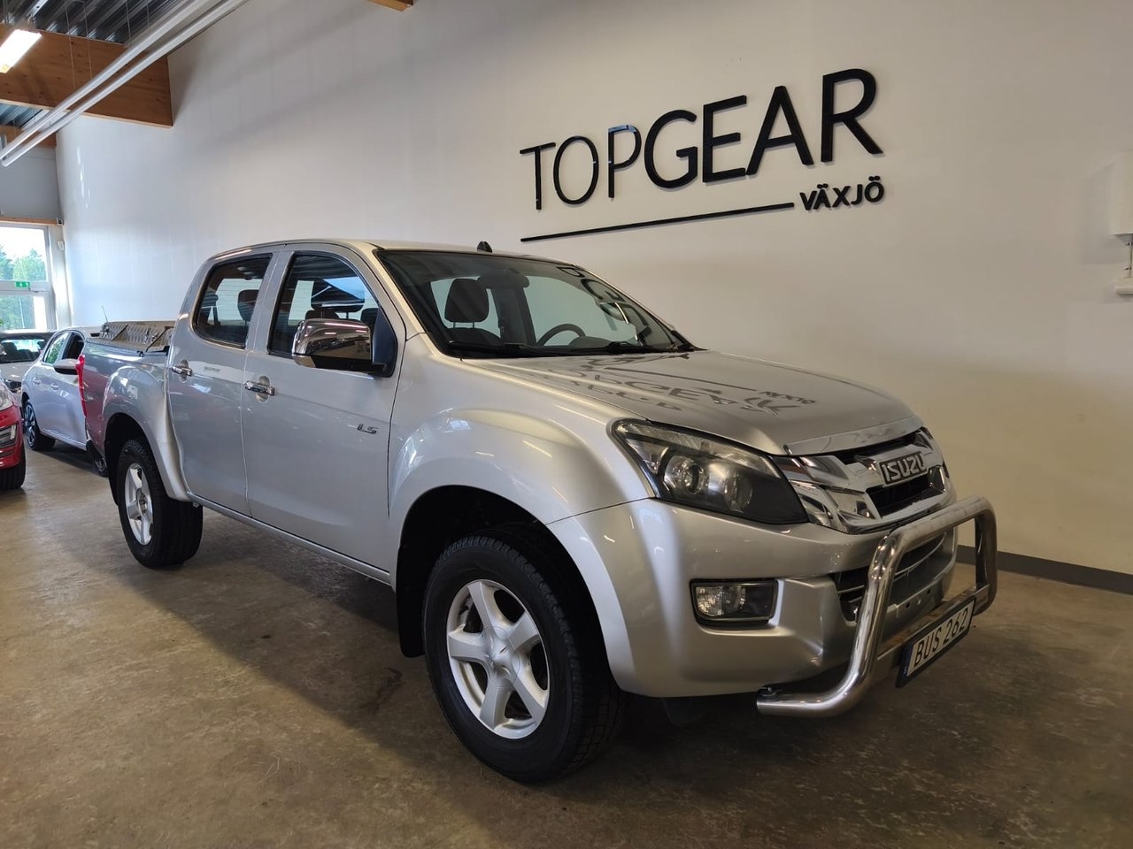 Isuzu D-max