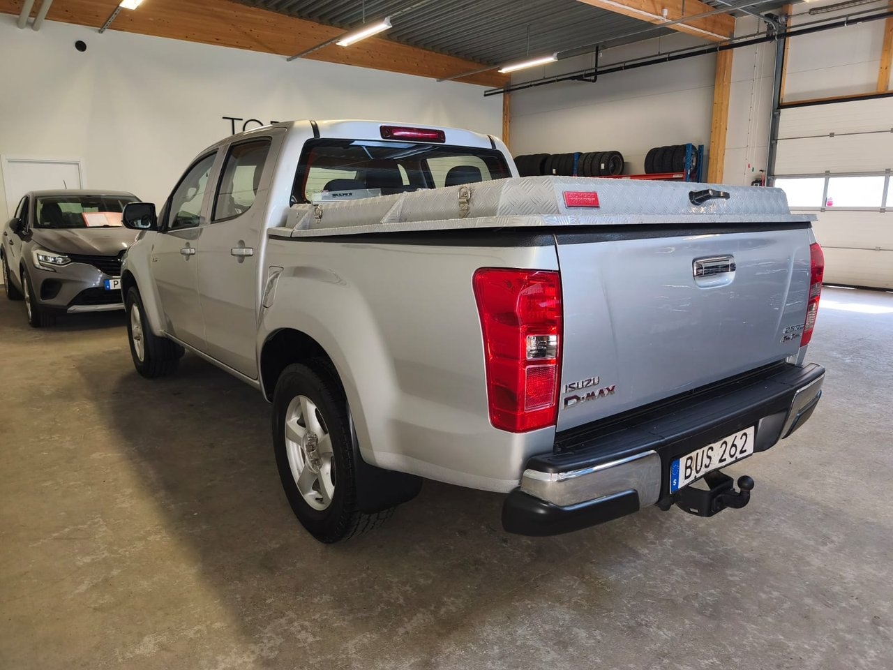 Isuzu D-max 2015, kuva 4/14