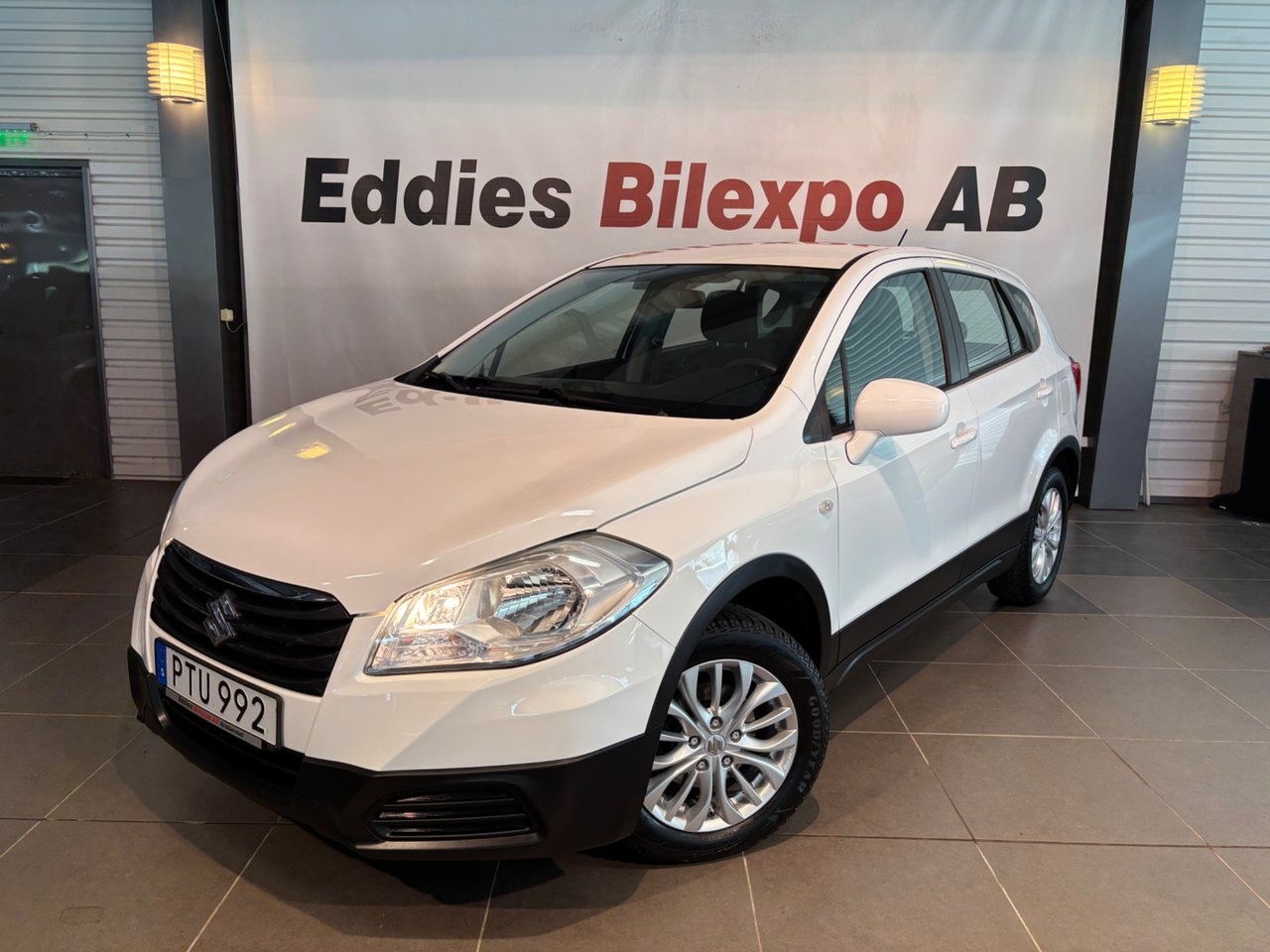 Suzuki S-Cross