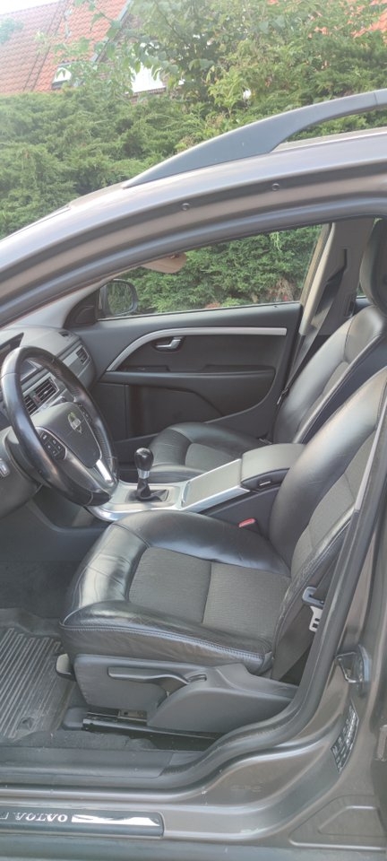 Volvo V70 D3 Momentum 2012, bild 7/10