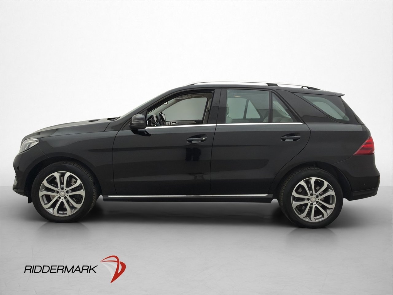 Mercedes-Benz GLE 2016, kuva 4/34