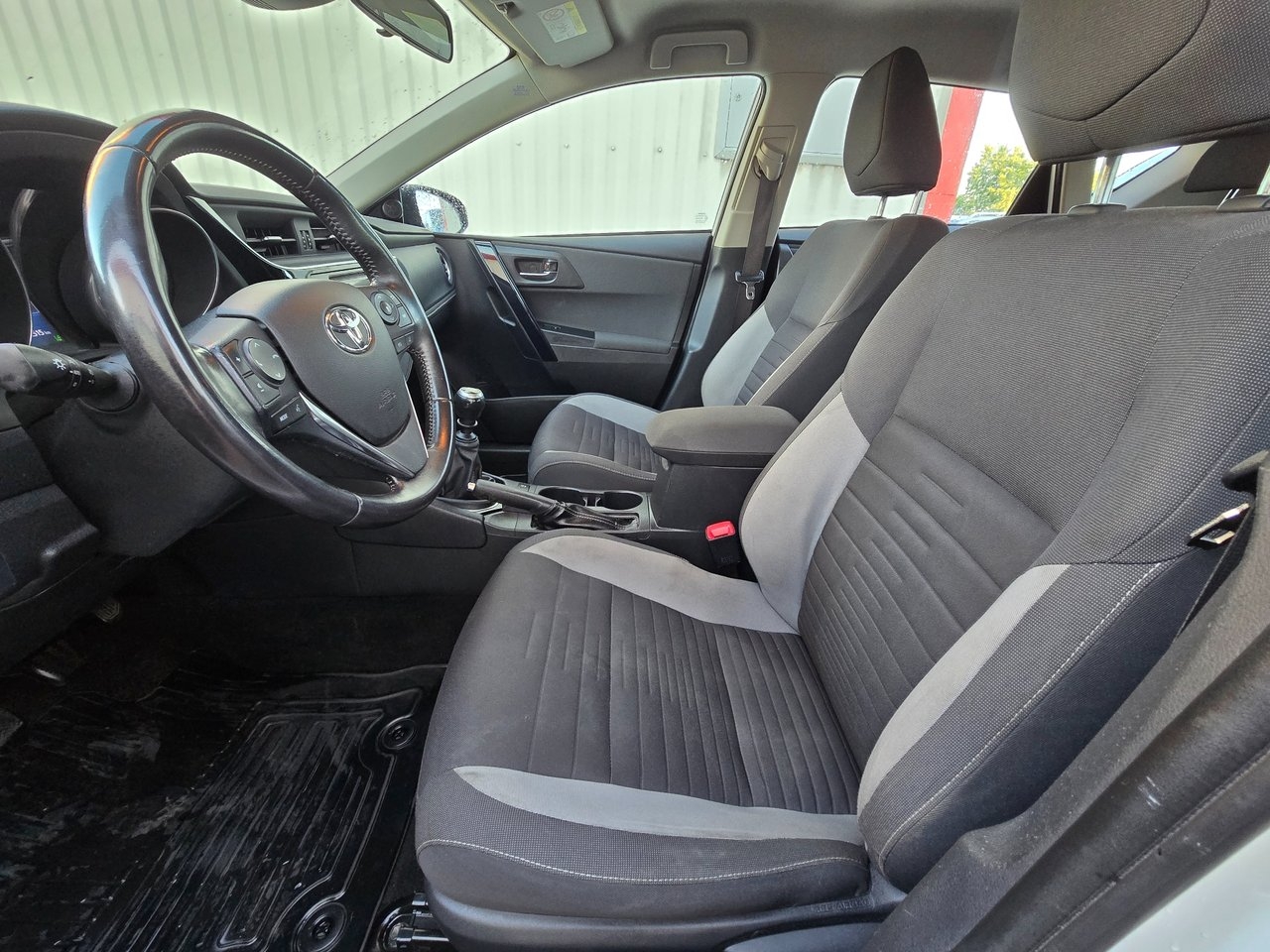 Toyota Auris 1.6 D-4D Active Euro 6 2015, bild 7/10