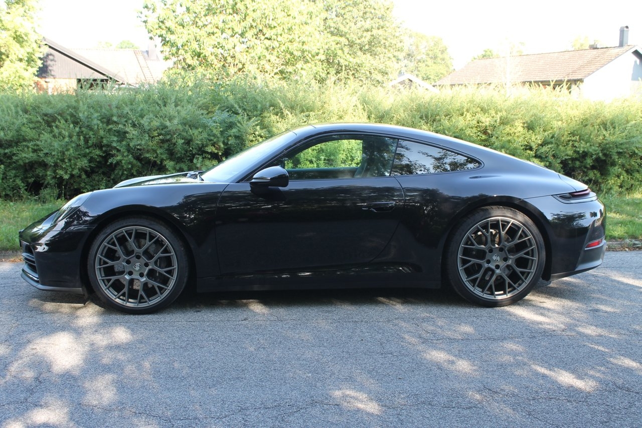 Porsche 911 2025, bild 2/20