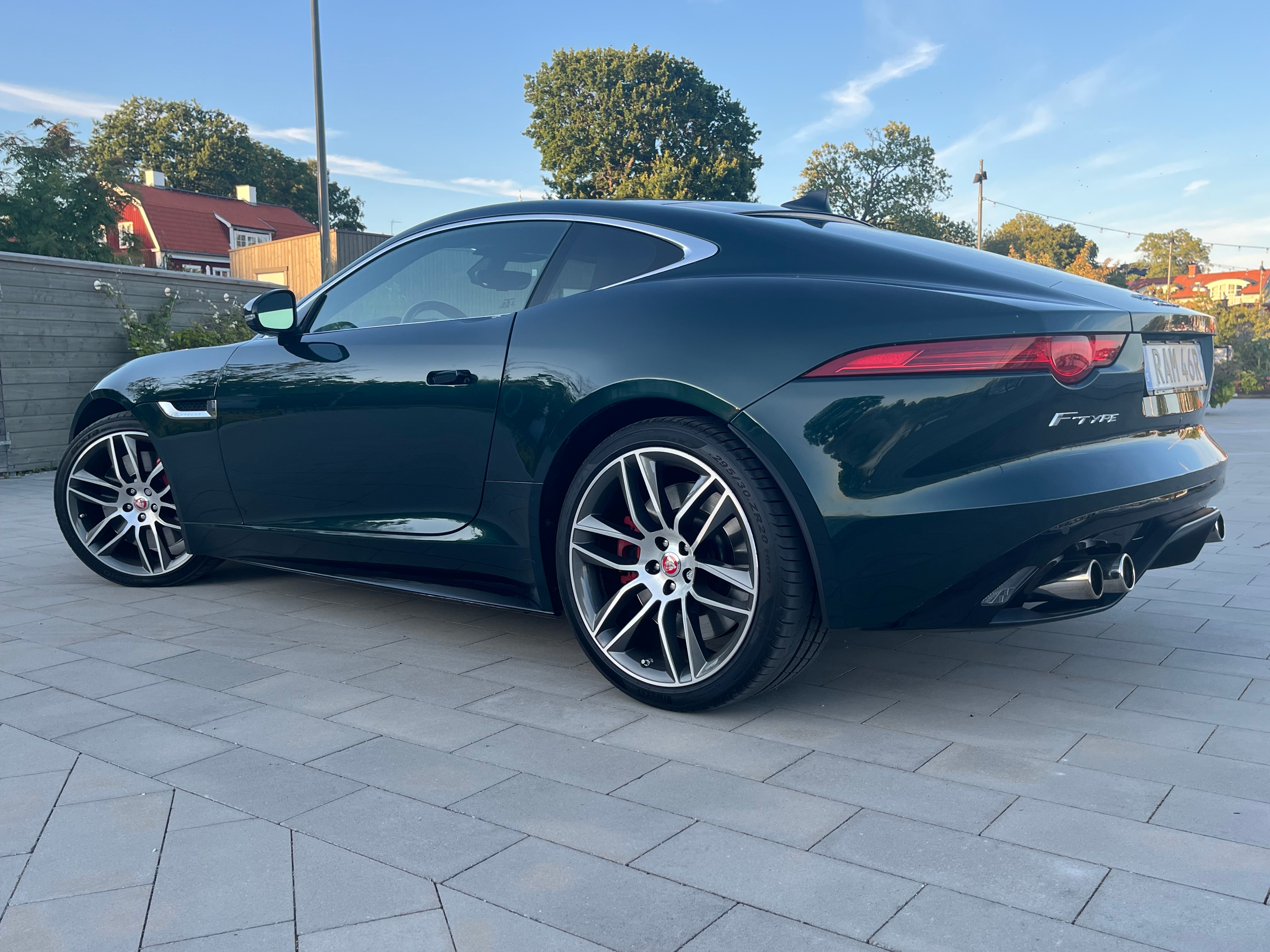 Jaguar F-Type 2015, kuva 5/10