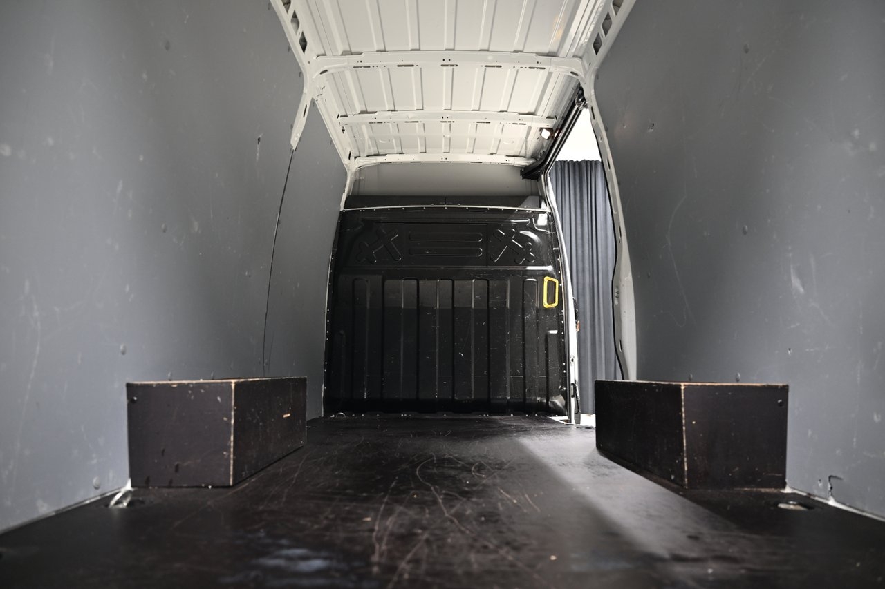 Iveco Daily 136HK L3H2 Automat 2023, kuva 5/10