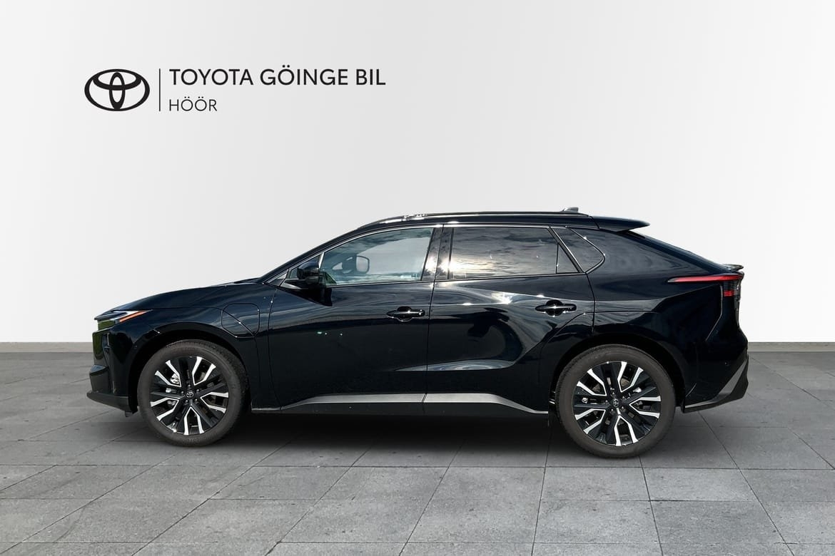 Toyota bZ4X 71,4kwh AWD Executive 20" 2026, bild 3/14