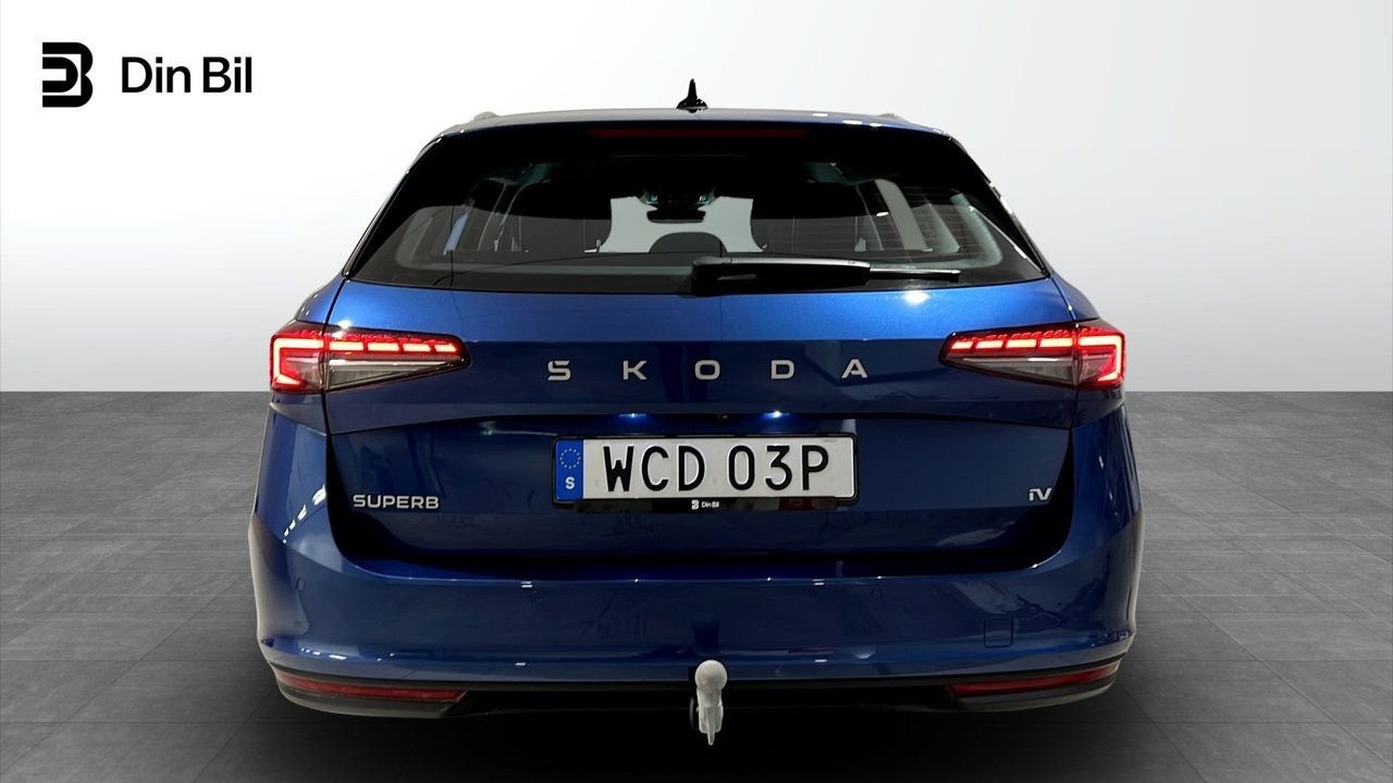 Skoda Superb Combi Selection iV DSG 2025, bild 5/10